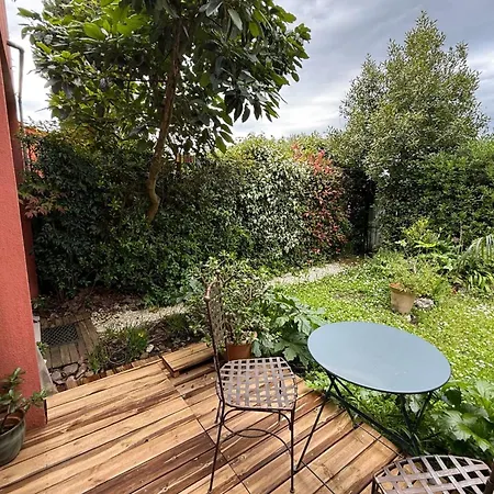 Quiet Flat With Private Garden Appartement
